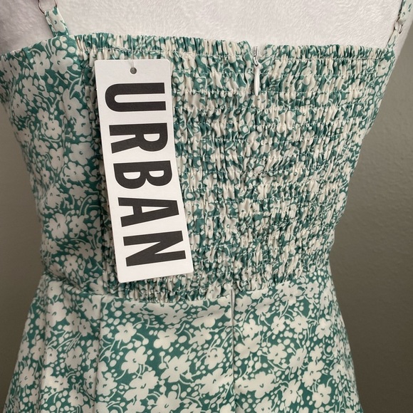 NEW Women‎ Kiss The Sky Lace-Up Mini Dress Green Floral Mini Dress size SMALL - Picture 9 of 13